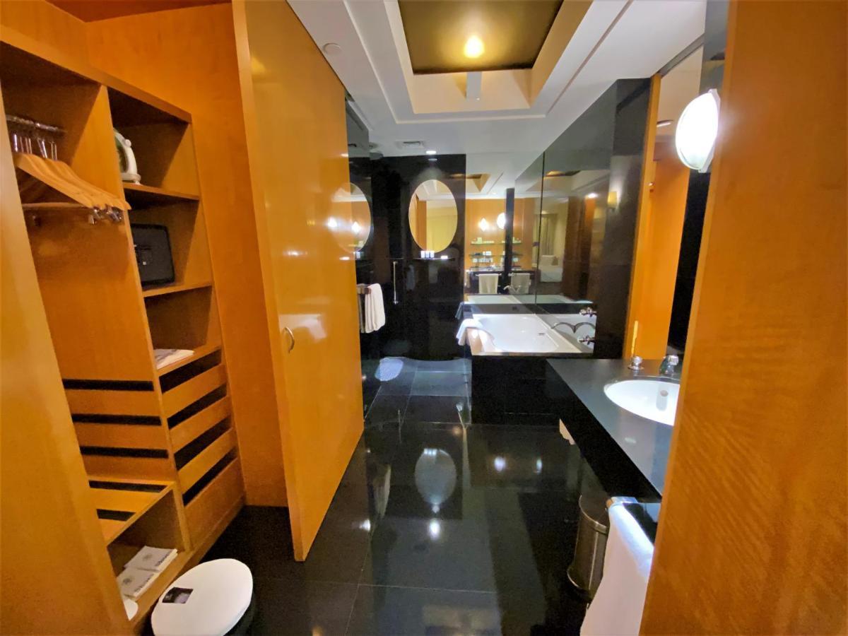 The Grand New Delhi Hotel Kültér fotó