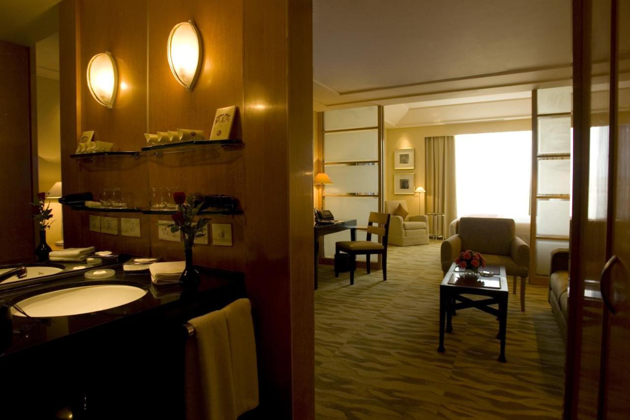 The Grand New Delhi Hotel Kültér fotó