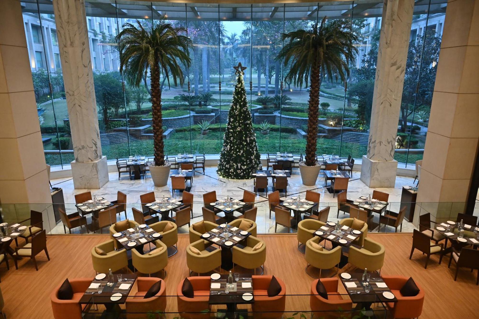 The Grand New Delhi Hotel Kültér fotó
